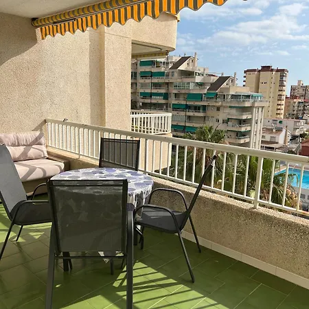 En Con Garaje Y Piscina Playa de Gandia